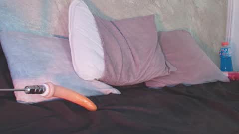 Sofia  online show from January 2026 05:27:02 PM