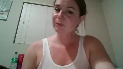SNEAKYLNK online show from January 2026 04:37:02 AM