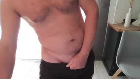 Snapshot of doggydaddi chatting on November 2025 08:14:02 AM Alex online show from November 2025 08:14:02 AM