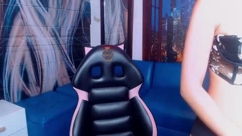 Dolly pocket online show from April 2026 09:06:02 PM