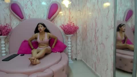 Dollyboobsy  online show from March 2026 01:02:01 PM