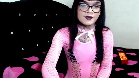 Snapshot of dollymoniee chatting on March 2026 02:13:01 AM dollymoniee online show from March 2026 02:13:01 AM