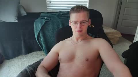 doloresman online show from June 2026 10:02:01 PM