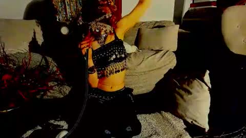 Dolores Sage online show from April 2026 05:47:02 PM