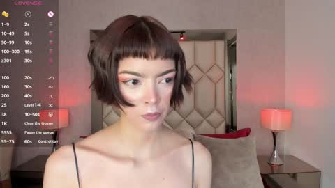 Dolly online show from April 2026 08:26:02 PM