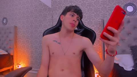 Dominic online show from February 2025 04:25:01 AM