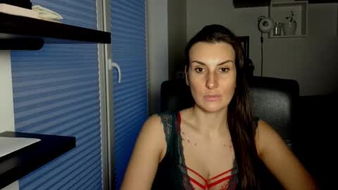 Snapshot of donnalive chatting on February 2026 03:27:02 PM DonnaLive online show from February 2026 03:27:02 PM