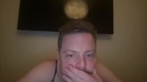 dontaco12 online show from April 2026 10:11:02 PM