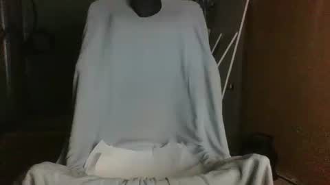 Snapshot of dontwalkonthegrass2 chatting on February 2026 01:07:01 PM frenchfirefighter online show from February 2026 01:07:01 PM