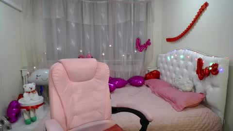 dorasuun online show from February 2025 05:59:01 PM