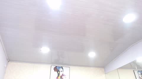 Anny online show from April 2026 12:30:01 PM