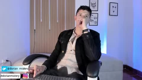 Snapshot of dorian_mystery chatting on July 2026 11:00:02 PM dorian_mystery online show from July 2026 11:00:02 PM