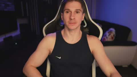 Dorian Reyes online show from March 2026 09:32:01 PM