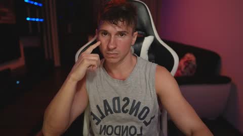 Dorian Reyes online show from July 2026 09:41:02 PM