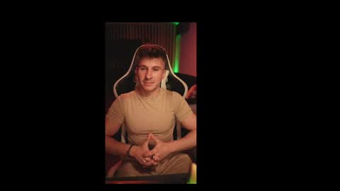 Dorian Reyes online show from July 2026 01:01:02 AM