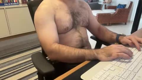 dotado_put online show from April 2026 11:33:02 AM