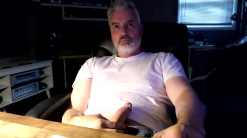 dr_dave20 online show from August 2026 07:46:02 PM