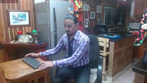 Dr  Simon online show from December 2024 08:10:02 AM