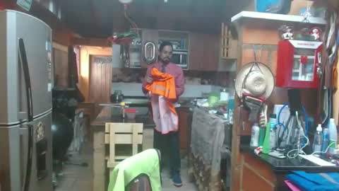 Dr  Simon online show from February 2025 07:42:02 PM