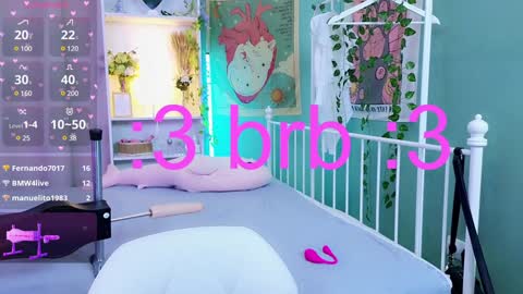 Snapshot of draculaura_ chatting on January 2025 03:18:02 AM Draculaura online show from January 2025 03:18:02 AM