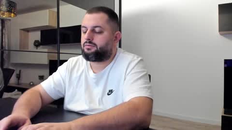 Draven A online show from February 2025 04:17:02 AM