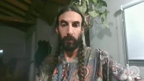 new profile Aircum99  online show from March 2026 03:31:01 AM