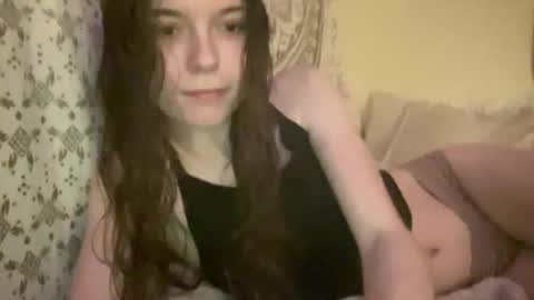 ur dream girl online show from November 2025 04:34:02 AM