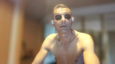 Dreambob online show from June 2026 07:07:01 PM