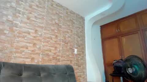 dreams_chloe online show from July 2026 05:46:01 AM