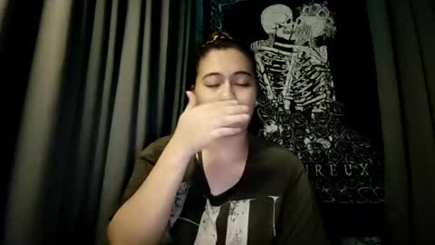 dreamycreamyst online show from December 2024 01:29:01 AM