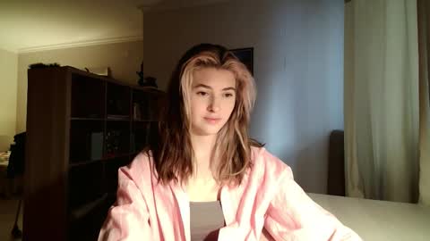 Dia online show from February 2026 01:38:02 PM