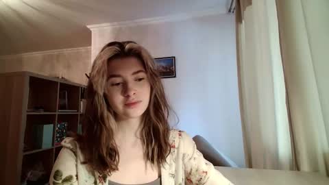 Dia online show from March 2026 07:27:01 AM