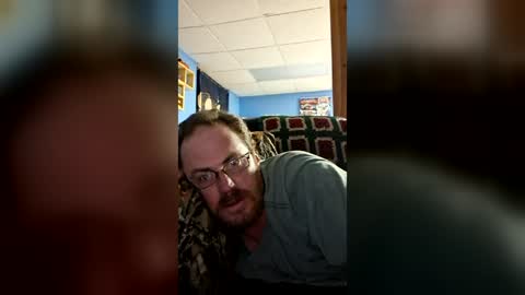 Snapshot of drewbloetscher1983 chatting on July 2026 07:19:02 AM drewbloetscher1983 online show from July 2026 07:19:02 AM