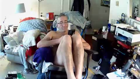 drewdubya online show from April 2026 08:13:02 PM