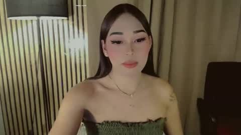 Dreyana online show from November 2025 01:55:02 PM