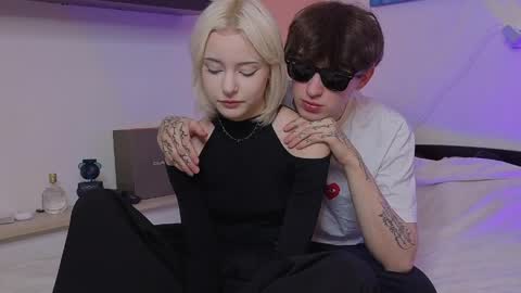 Mark online show from April 2026 01:21:01 AM