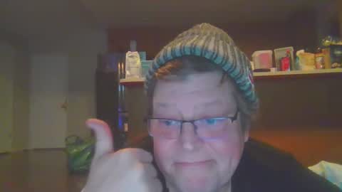 dsheist94545 online show from March 2025 02:36:01 AM