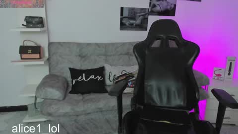  ALICE  online show from March 2025 09:53:01 PM