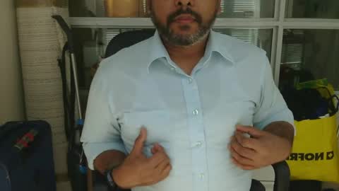 duroakb19 online show from May 2026 08:47:01 PM
