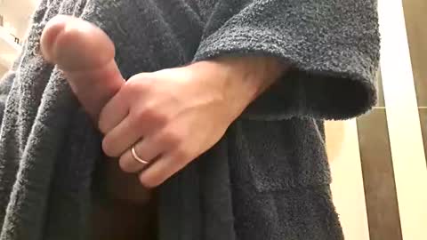 Snapshot of durocostante chatting on February 2026 05:12:01 AM Duro per te.... Hard for U online show from February 2026 05:12:01 AM