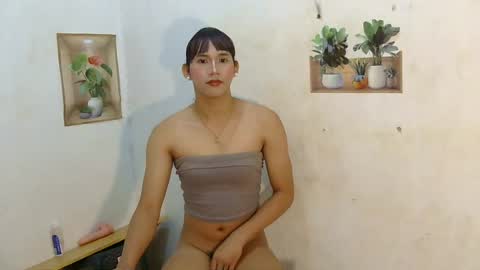 dy_namite online show from July 2026 06:32:01 PM