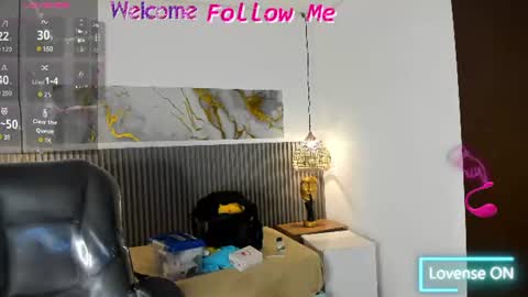 Snapshot of dyla_n18_ chatting on June 2026 08:22:02 PM dyla_n18_ online show from June 2026 08:22:02 PM