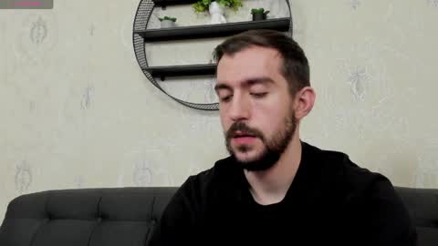 Snapshot of dylan_starxx chatting on April 2026 12:24:02 AM Dylan online show from April 2026 12:24:02 AM