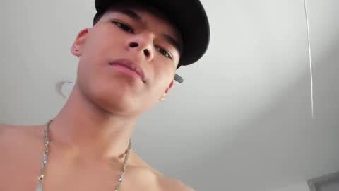 dylanroyce_ online show from March 2026 12:02:02 PM