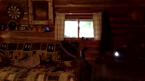 eagerbtm online show from October 2025 07:58:02 PM