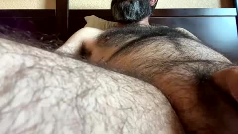 Snapshot of earl3232 chatting on March 2026 06:01:02 PM earl3232 online show from March 2026 06:01:02 PM