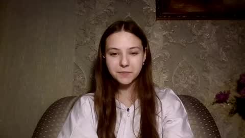 Yuni online show from April 2026 04:11:02 PM