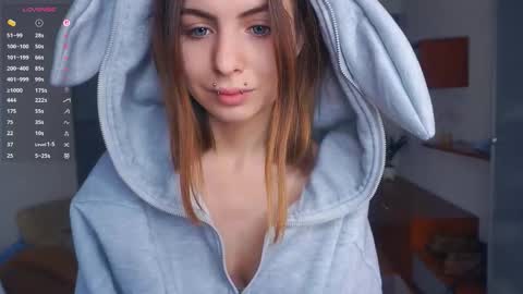 Emma online show from November 2025 06:49:01 AM