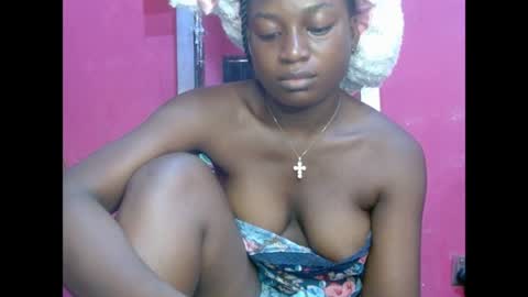 Snapshot of eatuupx chatting on April 2026 11:04:02 AM eatuupx online show from April 2026 11:04:02 AM