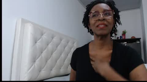 Snapshot of ebony_m1lf chatting on June 2026 09:51:02 PM judy online show from June 2026 09:51:02 PM